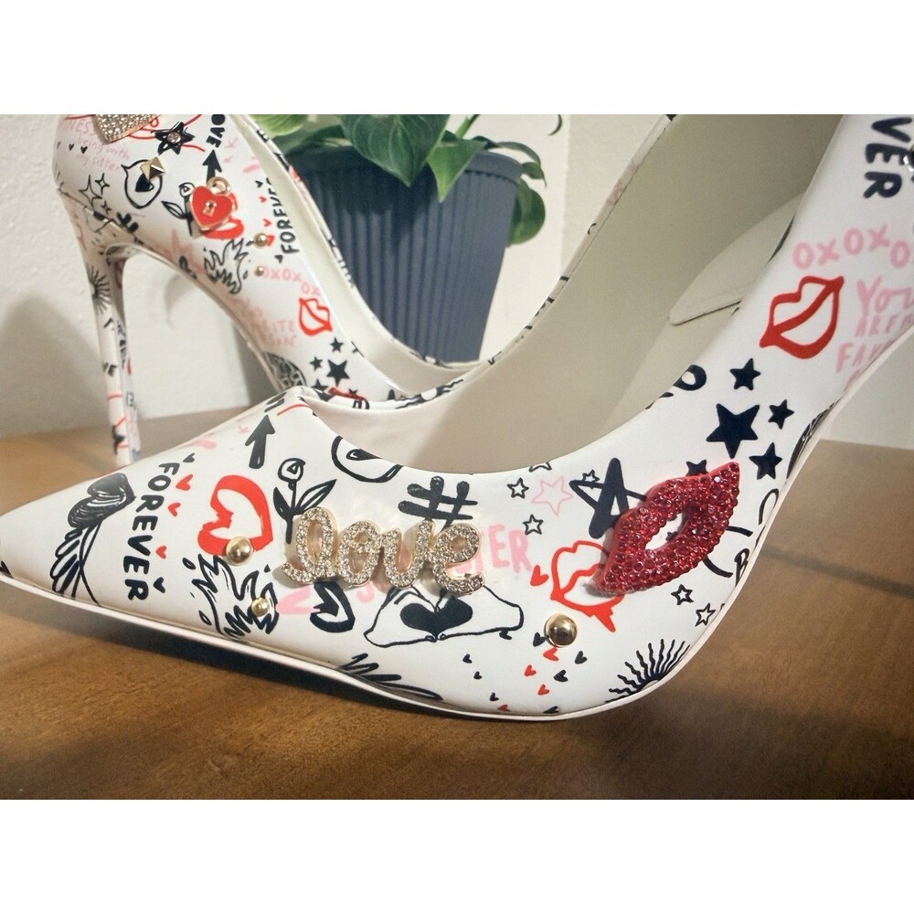 ALDO Stessy 2.0 Graffiti Love Heart Print Stiletto Pumps Heels Women Size 8 US - Picture 6 of 10